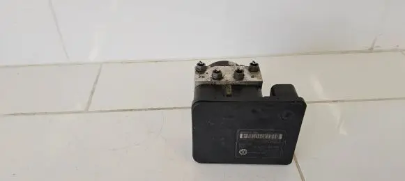Volkswagen Touran I ABS Pump 1K0907379AC 00005305H0 10096003593