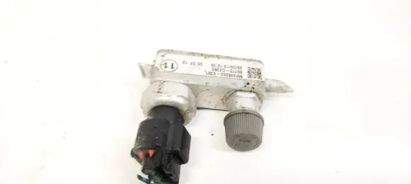 Air conditioning (A/C) expansion valve