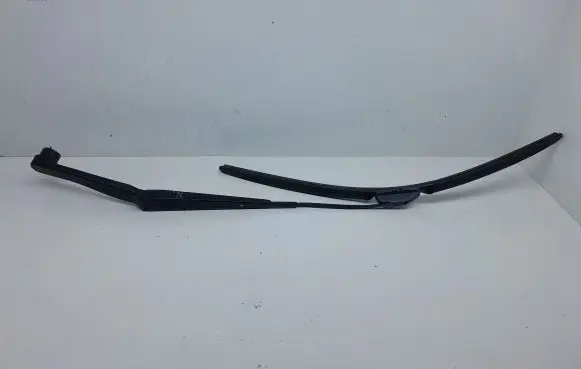 Subaru XV I Front wiper blade arm 2234
