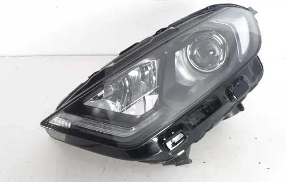 Ford Ecosport Headlight/headlamp MN15-13E015-GB