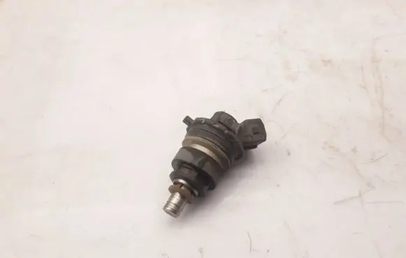 Peugeot 605 Fuel injector 0280155613