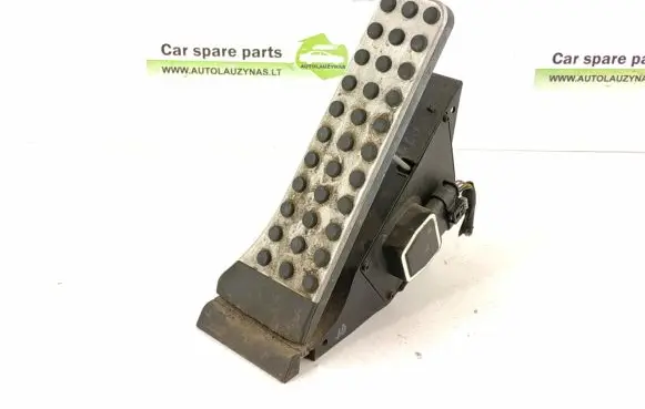 Mercedes-Benz E W212 Accelerator throttle pedal DALISID2362 2043000204 2223001100