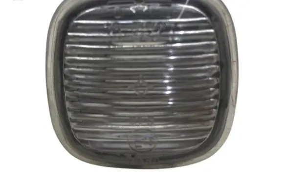 Audi A8 S8 D2 4D Front fender indicator light 185327B