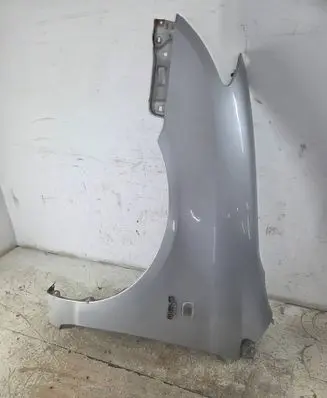 Toyota Corolla E120 E130 Fender