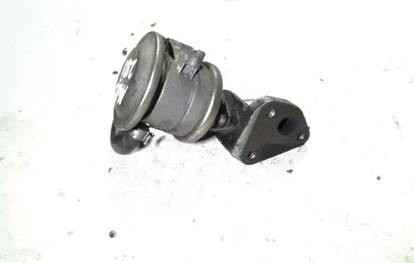 Audi A4 S4 B5 8D EGR valve 078131160