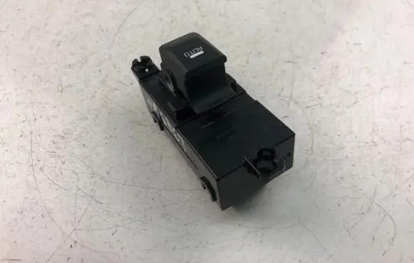 KIA Ceed Electric window control switch 93580A2000