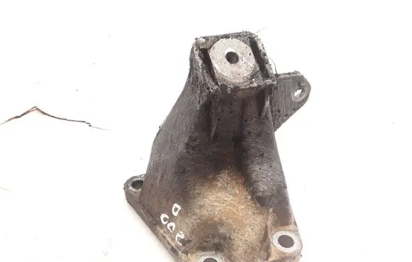 Audi A6 S6 C5 4B Engine mounting bracket 4B0199308