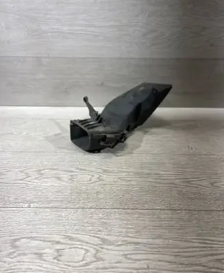 BMW 1 E82 E88 Brake cooling air channel/duct 8046299 75965010