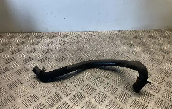 Mercedes-Benz A W176 Engine coolant pipe/hose A2465011258