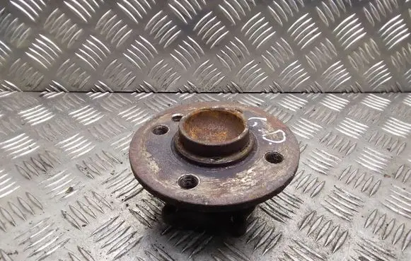 Mini One - Cooper Coupe R56 Rear wheel hub