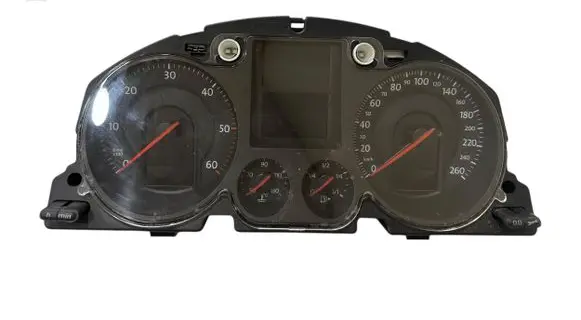 Volkswagen PASSAT B6 Speedometer (instrument cluster) 3C0920860N V0002000
