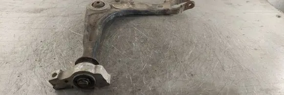 Peugeot 407 Front lower control arm/wishbone