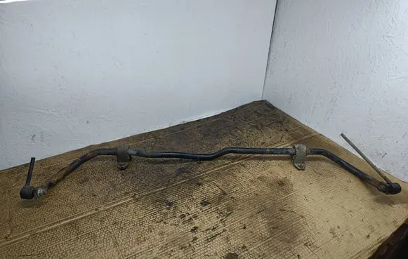 Skoda Yeti (5L) Front anti-roll bar/sway bar 3T0411303E 1K0411333C
