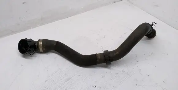 Ford Kuga I Engine coolant pipe/hose