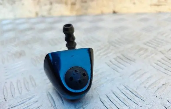 BMW X5 E53 Headlight washer spray nozzle 7145235