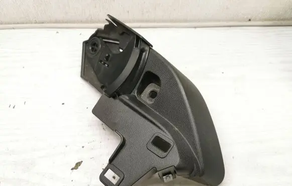 Volvo XC60 Seat belt trim 31425775 BQ2FA