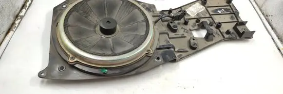Cadillac CTS Subwoofer speaker 25684704 198019002