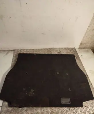 Trunk/boot mat liner