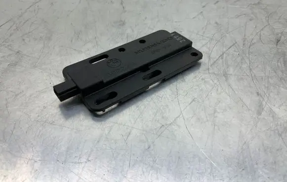 BMW 5 E60 E61 Keyless (KESSY) go control unit/module 6922211