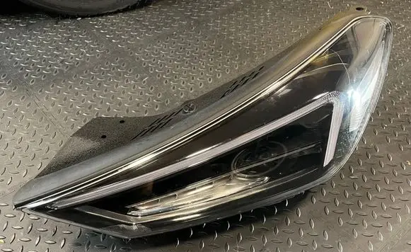 Headlight/headlamp