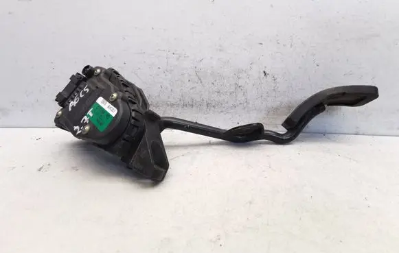 Audi A6 S6 C5 4B Accelerator throttle pedal