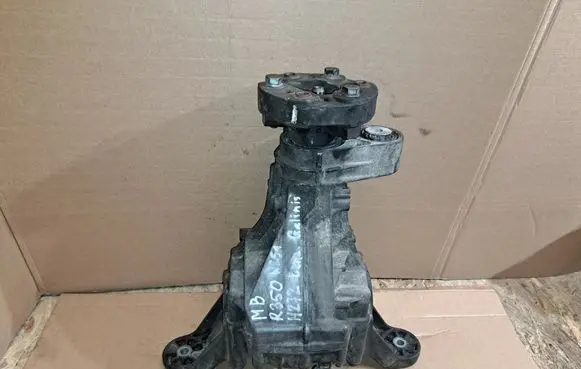 Mercedes-Benz GL X164 Rear differential 