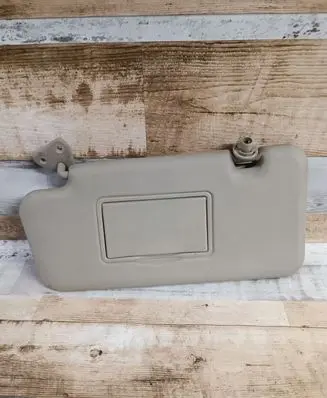 Nissan Note (E11) Sun visor