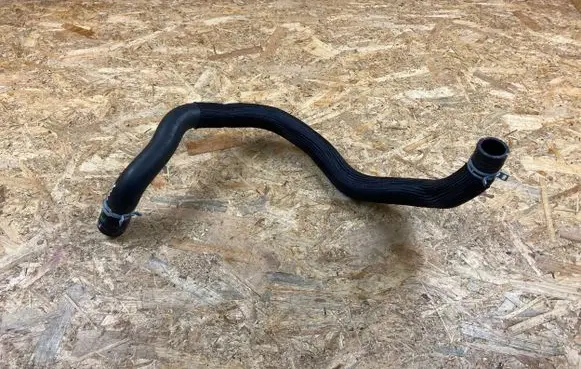 Renault Arkana Engine coolant pipe/hose 215015770R