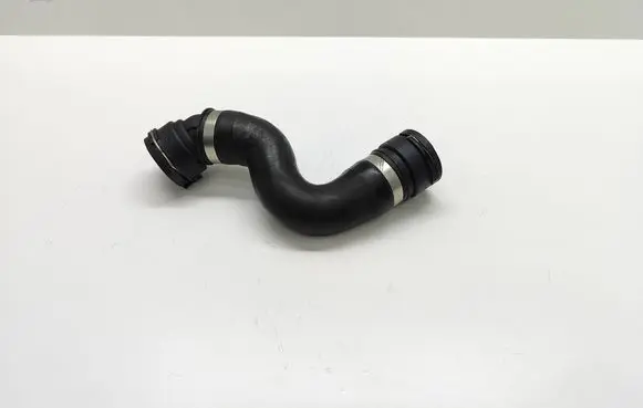 BMW 5 E60 E61 Engine coolant pipe/hose 7565780 756578002 17127565780