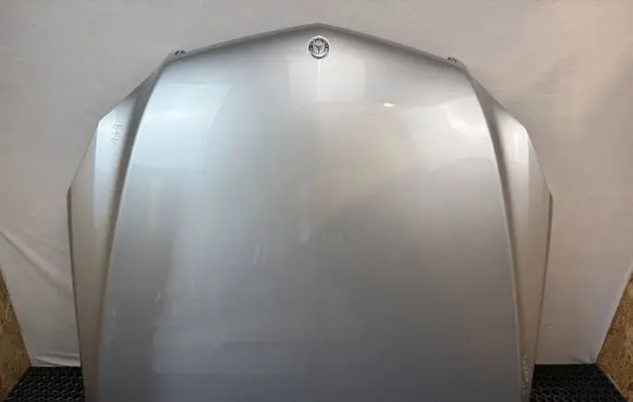 Mercedes-Benz E C207 W207 Engine bonnet/hood 