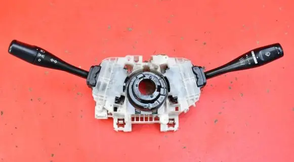 Mitsubishi Lancer Other switches/knobs/shifts 17B153