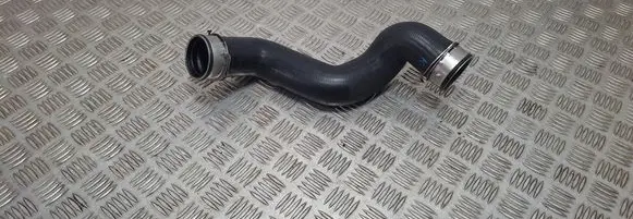 Intercooler hose/pipe