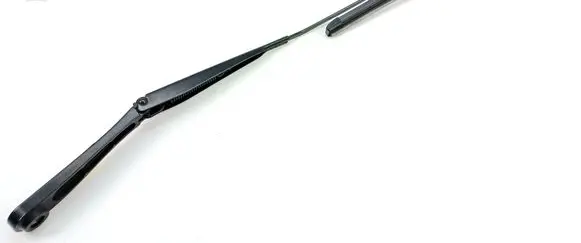Front wiper blade arm