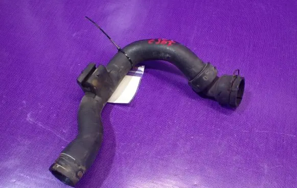 Skoda Superb B5 (3U) Engine coolant pipe/hose 8D0121101AD