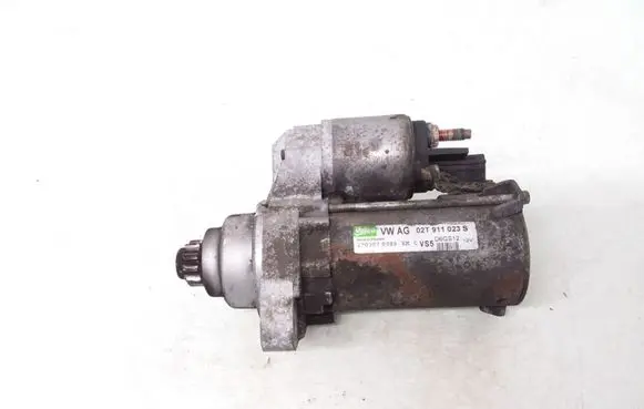 Skoda Fabia Mk2 (5J) Starter motor 02T911023S