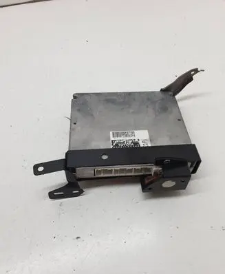 Toyota Avensis T250 Engine control unit/module 8966105690 06325