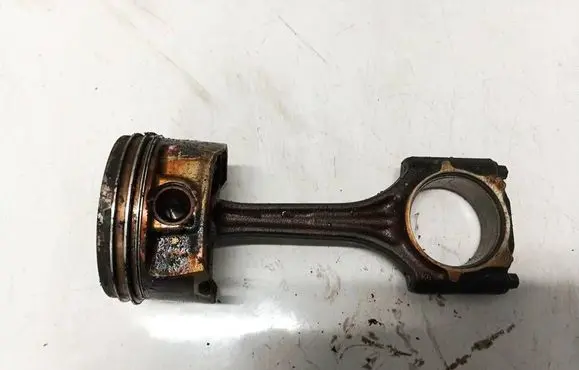 Audi A6 S6 C6 4F Piston with connecting rod 03DD