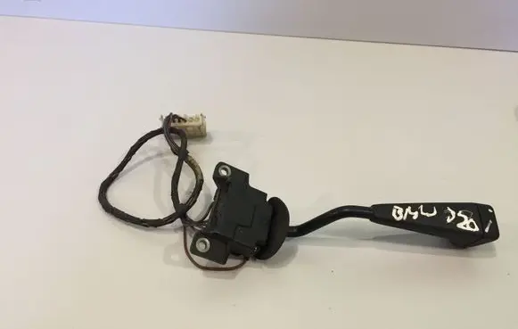 BMW 3 E30 Wiper control stalk 8370