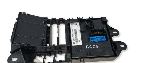 Audi A6 S6 C6 4F Light module LCM 4F0907289G 5DK00876224 4F0910289G