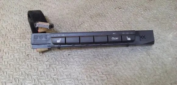 BMW 1 E81 E87 Seat heating switch 697092005