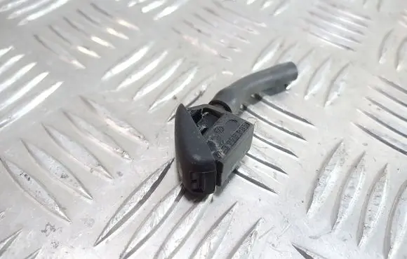 Skoda Octavia Mk1 (1U) Windshield washer spray nozzle 3B0955985