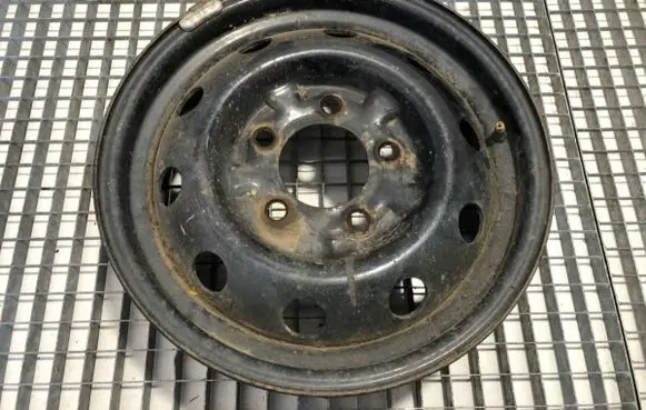 Daewoo Lublin R16 steel rim 