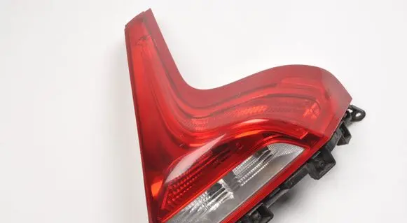 Volvo V40 Headlight/headlamp 31283340