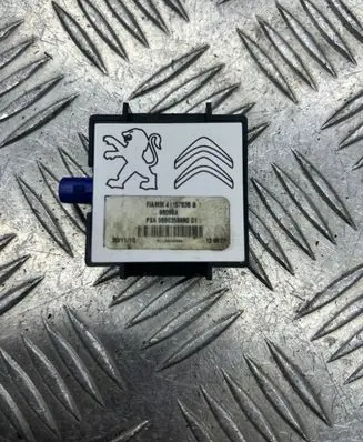 Peugeot 508 Aerial antenna amplifier 9666359980 41157836B