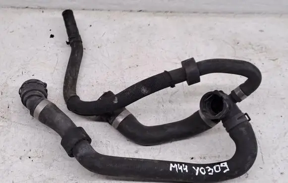 Mercedes-Benz C W205 Engine coolant pipe/hose A2055010602