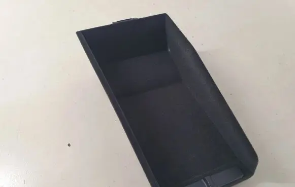 BMW 7 F01 F02 F03 F04 Glove box 9143941