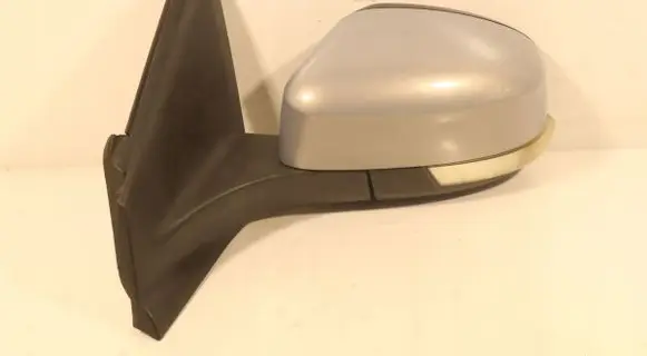 Ford Mondeo MK IV Front door electric wing mirror E9034384