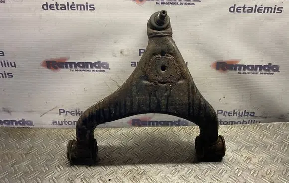 Volkswagen II LT Front lower control arm/wishbone