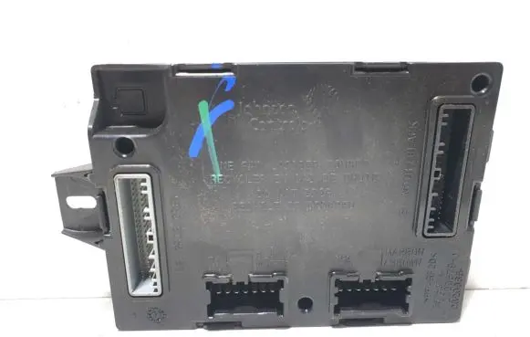 Renault Trafic III (X82) Comfort/convenience module