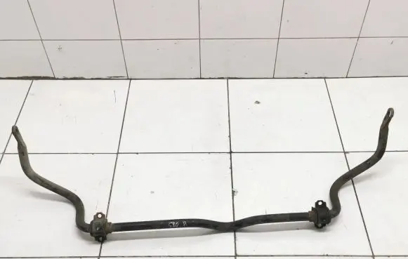 Suzuki Grand Vitara II Front anti-roll bar/sway bar
